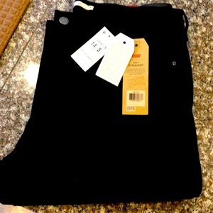 Women’s Levi’s black 14S 32x30